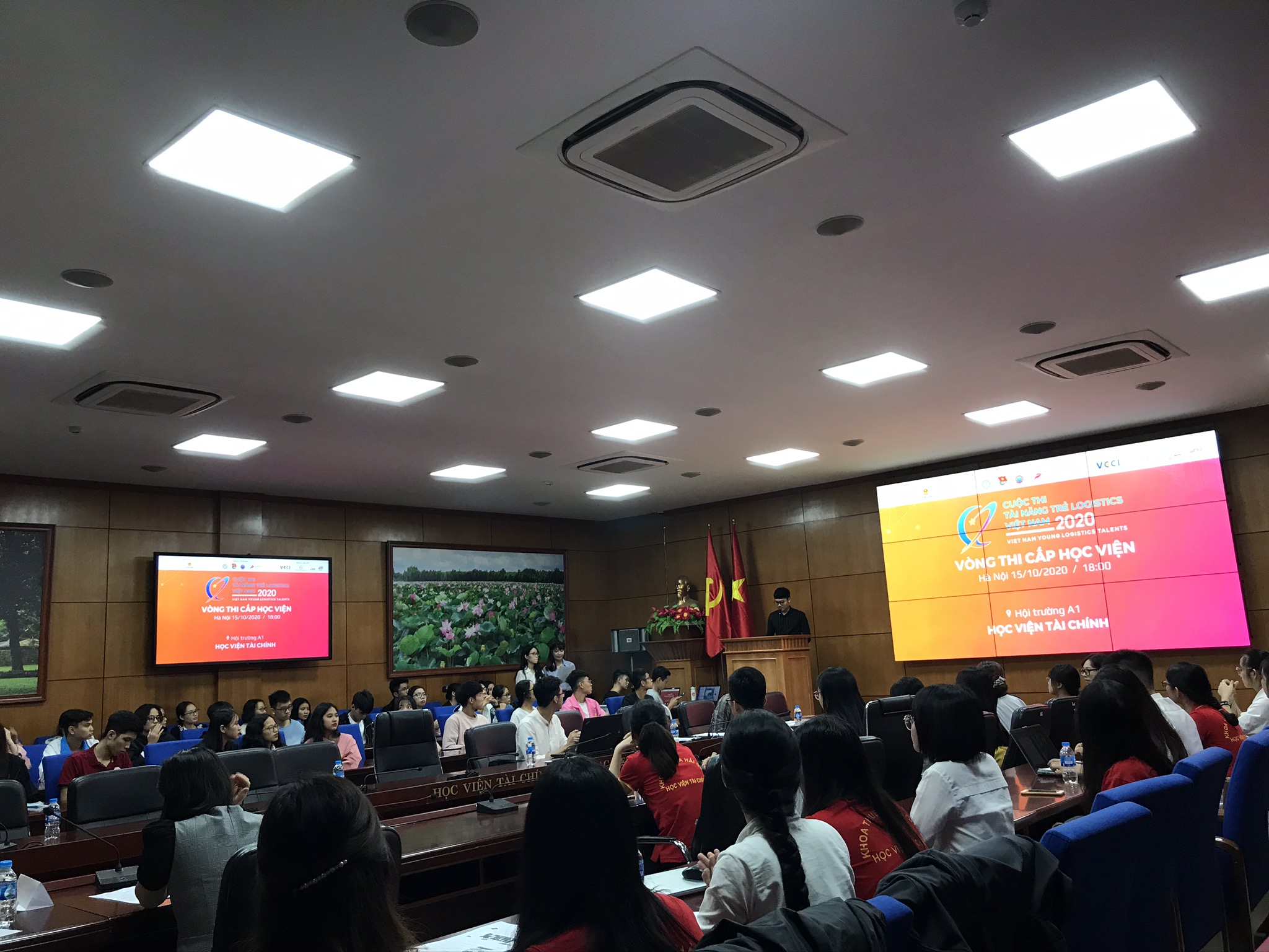 Toàn cảnh Chung kết cuộc thi Vietnam Young Logistics Talents 2020